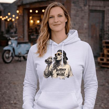 Mädels Hoodie Softstyle®. Biertrinken ist wichtig!