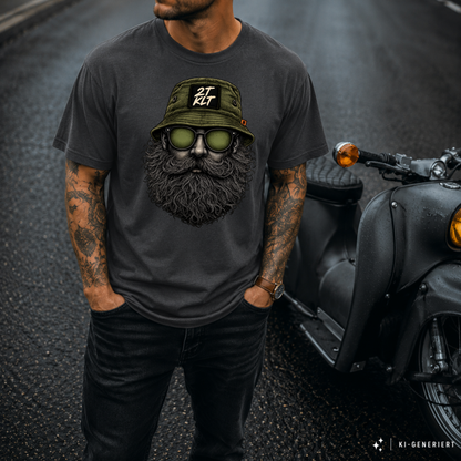 T-Shirt. Zweitakt Nomaden – Der Angler.