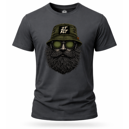 T-Shirt. Zweitakt Nomaden – Der Angler.