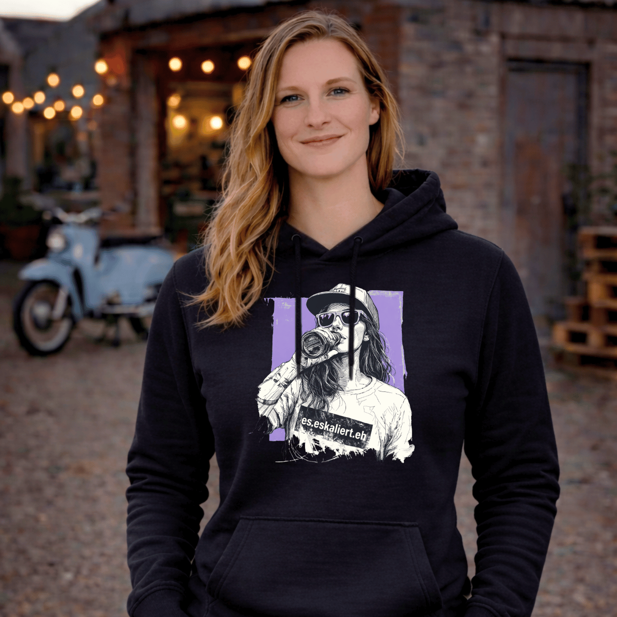 Mädels Hoodie Softstyle®. es.eskaliert.eh