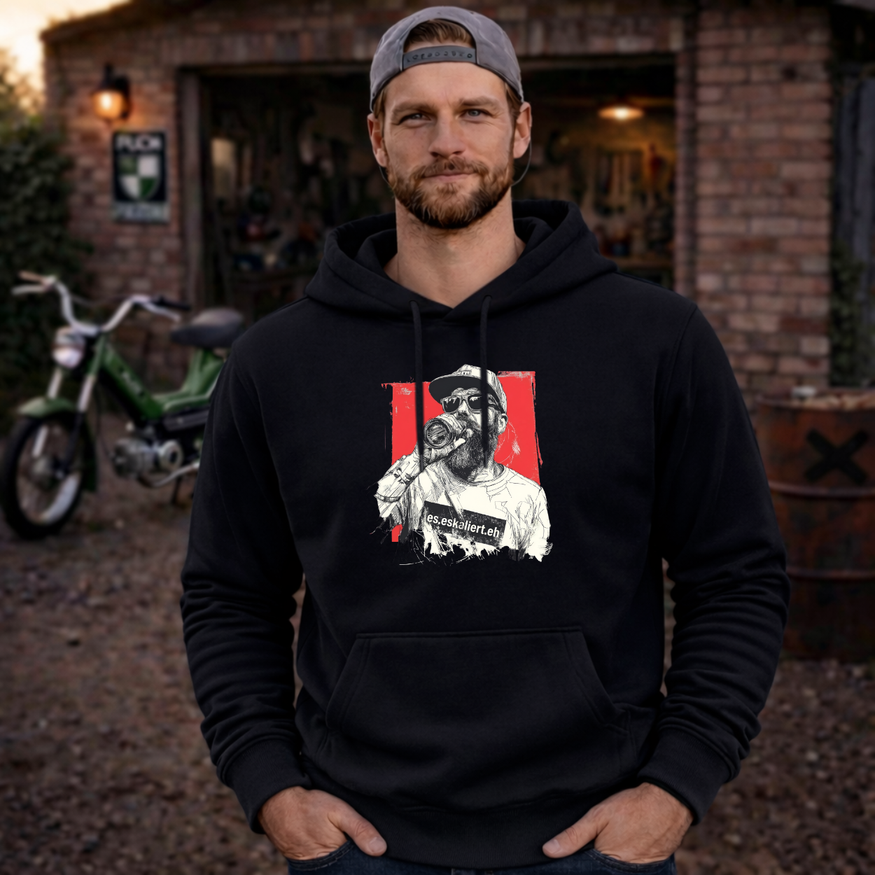 Hoodie Softstyle®. es.eskaliert.eh.