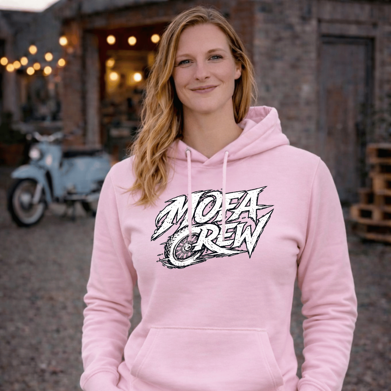 Mädels Hoodie Softstyle®. Mofa Crew.