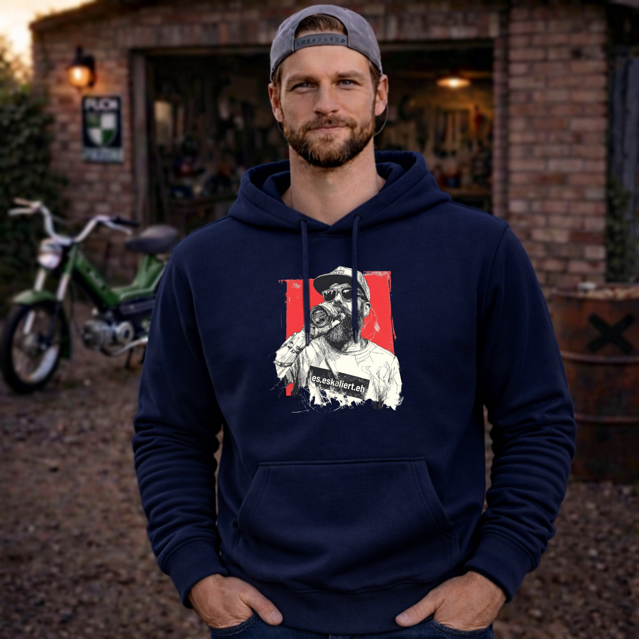 Hoodie Softstyle®. es.eskaliert.eh.